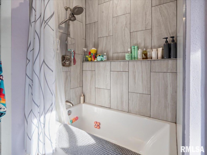 14107 German Church Road, Johnston City, Illinois 62951, 2 Bedrooms Bedrooms, 0 ,1 BathroomBathrooms,Residential,For Sale,German Church,0,RMAPA1263428