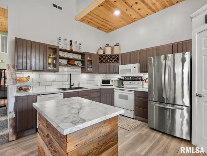 14107 German Church Road, Johnston City, Illinois 62951, 2 Bedrooms Bedrooms, 0 ,1 BathroomBathrooms,Residential,For Sale,German Church,0,RMAPA1263428