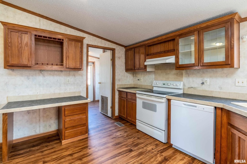 5320 Saraville Road, Creal Springs, Illinois 62922, 3 Bedrooms Bedrooms, 0 ,2 BathroomsBathrooms,Residential,For Sale,Saraville,0,RMAPA1263467