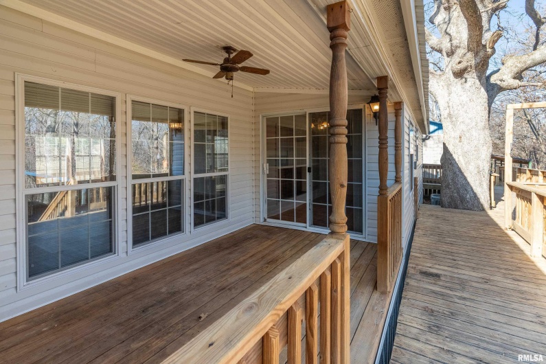 5320 Saraville Road, Creal Springs, Illinois 62922, 3 Bedrooms Bedrooms, 0 ,2 BathroomsBathrooms,Residential,For Sale,Saraville,0,RMAPA1263467