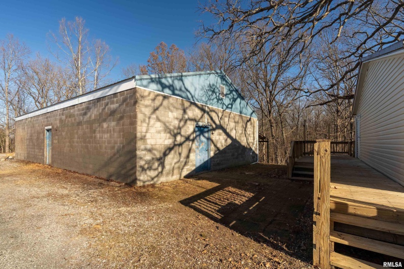 5320 Saraville Road, Creal Springs, Illinois 62922, 3 Bedrooms Bedrooms, 0 ,2 BathroomsBathrooms,Residential,For Sale,Saraville,0,RMAPA1263467