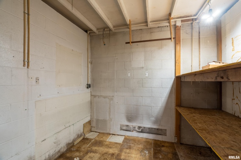 5320 Saraville Road, Creal Springs, Illinois 62922, 3 Bedrooms Bedrooms, 0 ,2 BathroomsBathrooms,Residential,For Sale,Saraville,0,RMAPA1263467