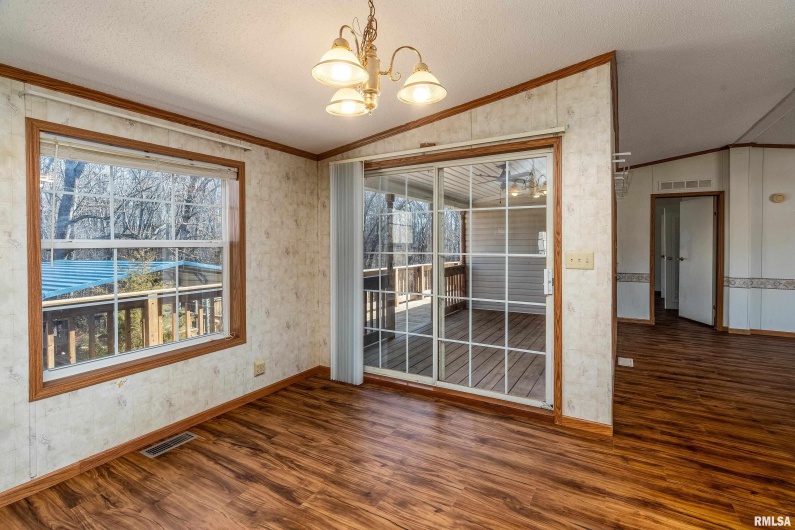 5320 Saraville Road, Creal Springs, Illinois 62922, 3 Bedrooms Bedrooms, 0 ,2 BathroomsBathrooms,Residential,For Sale,Saraville,0,RMAPA1263467