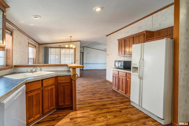 5320 Saraville Road, Creal Springs, Illinois 62922, 3 Bedrooms Bedrooms, 0 ,2 BathroomsBathrooms,Residential,For Sale,Saraville,0,RMAPA1263467