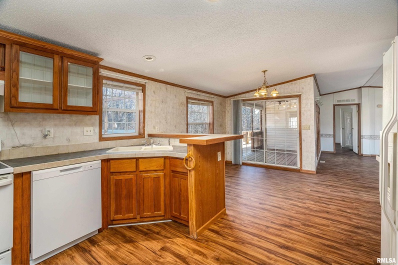 5320 Saraville Road, Creal Springs, Illinois 62922, 3 Bedrooms Bedrooms, 0 ,2 BathroomsBathrooms,Residential,For Sale,Saraville,0,RMAPA1263467