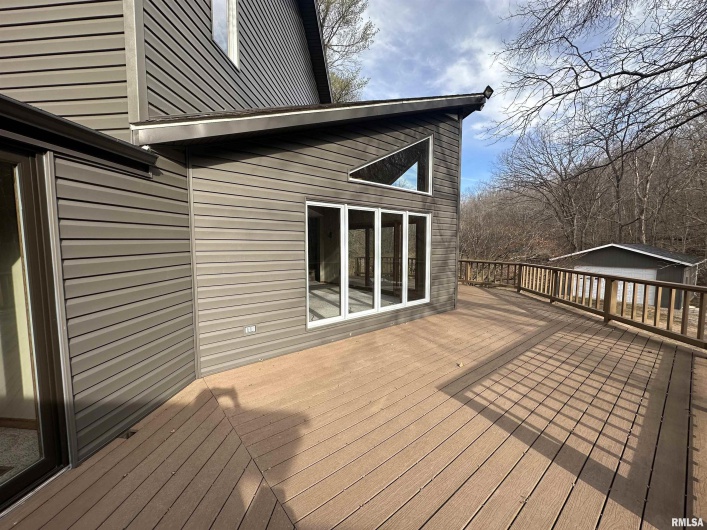 1300 Shoal Creek Road, Murphysboro, Illinois 62966, 3 Bedrooms Bedrooms, 0 ,2 BathroomsBathrooms,Residential,For Sale,Shoal Creek,0,RMAPA1263471