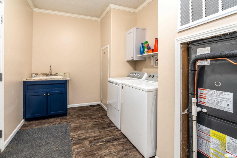 5673 Arctic Fox Drive, Carterville, Illinois 62918, 4 Bedrooms Bedrooms, 0 ,2 BathroomsBathrooms,Residential,For Sale,Arctic Fox,0,RMAPA1263505