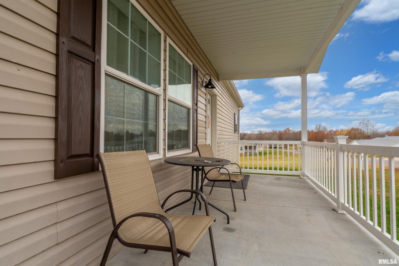 5673 Arctic Fox Drive, Carterville, Illinois 62918, 4 Bedrooms Bedrooms, 0 ,2 BathroomsBathrooms,Residential,For Sale,Arctic Fox,0,RMAPA1263505