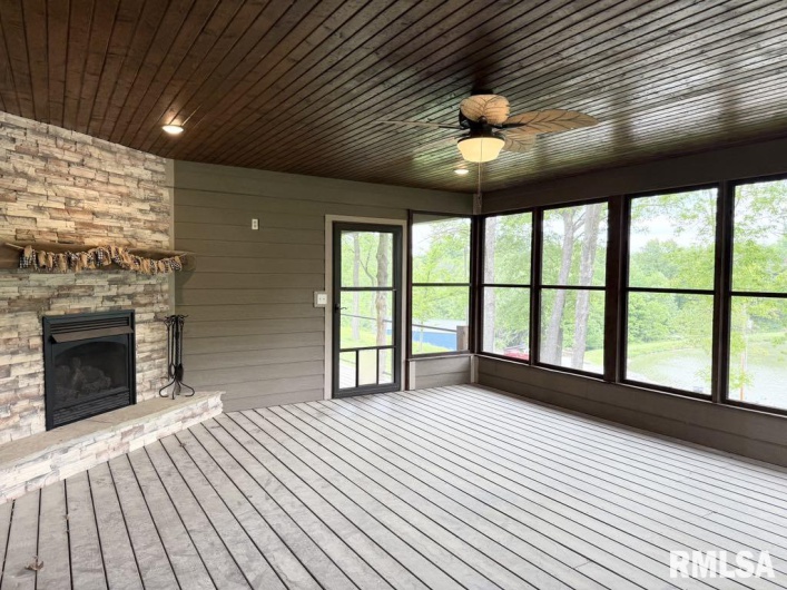 285 Twin Springs Lake, Anna, Illinois 62906, 4 Bedrooms Bedrooms, 0 ,3 BathroomsBathrooms,Residential,For Sale,Twin Springs,0,RMAPA1263511