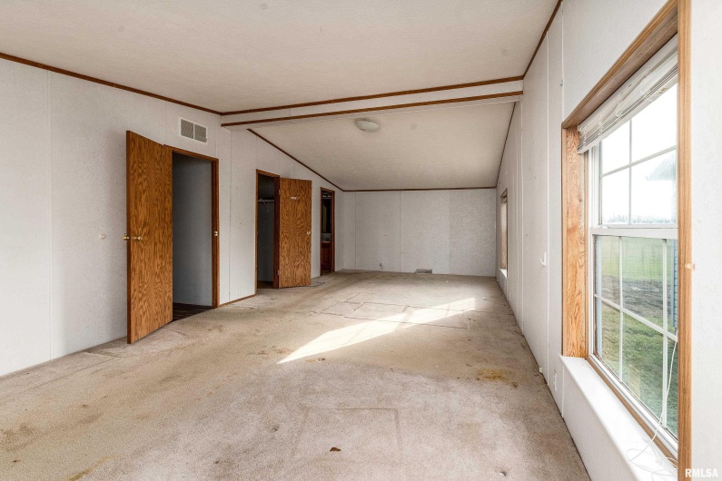 14809 Sulphur Springs Road, Creal Springs, Illinois 62922, 4 Bedrooms Bedrooms, 0 ,3 BathroomsBathrooms,Residential,For Sale,Sulphur Springs,0,RMAPA1263530