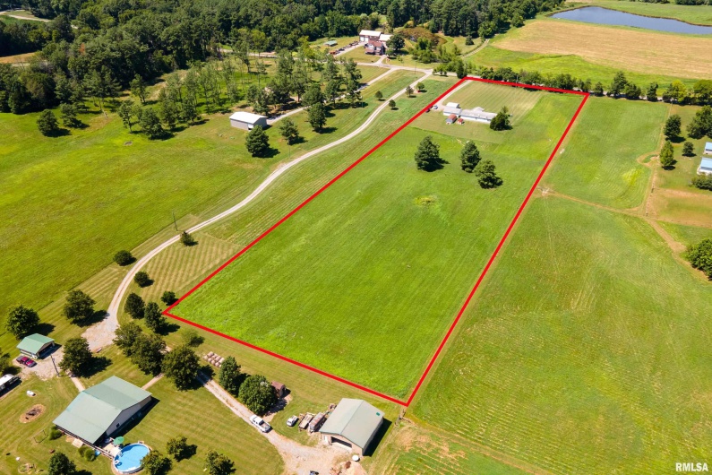 14809 Sulphur Springs Road, Creal Springs, Illinois 62922, 4 Bedrooms Bedrooms, 0 ,3 BathroomsBathrooms,Residential,For Sale,Sulphur Springs,0,RMAPA1263530