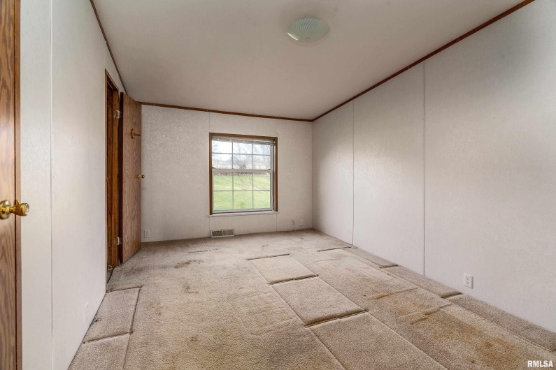 14809 Sulphur Springs Road, Creal Springs, Illinois 62922, 4 Bedrooms Bedrooms, 0 ,3 BathroomsBathrooms,Residential,For Sale,Sulphur Springs,0,RMAPA1263530