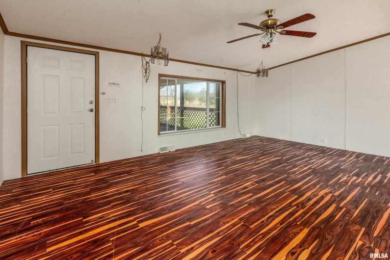 14809 Sulphur Springs Road, Creal Springs, Illinois 62922, 4 Bedrooms Bedrooms, 0 ,3 BathroomsBathrooms,Residential,For Sale,Sulphur Springs,0,RMAPA1263530