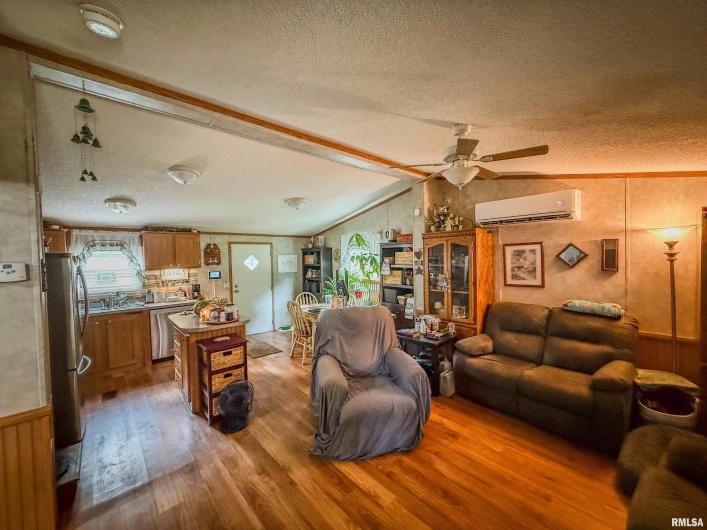 325 WEBSTER Street, Herrin, Illinois 62948-3109, 2 Bedrooms Bedrooms, 0 ,1 BathroomBathrooms,Residential,For Sale,WEBSTER,0,RMAPA1263545