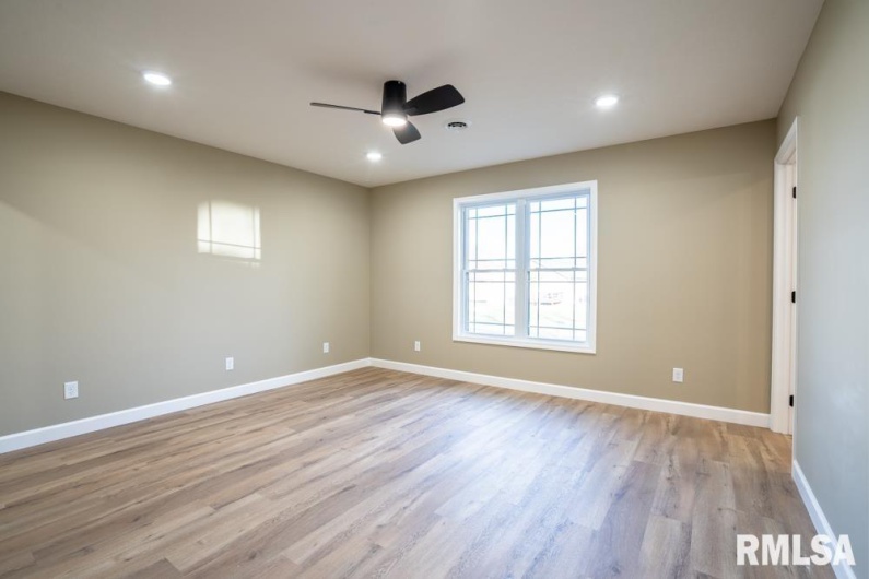 1801 ADAMS Street, Herrin, Illinois 62948, 3 Bedrooms Bedrooms, 0 ,2 BathroomsBathrooms,Residential,For Sale,ADAMS,0,RMAPA1263559