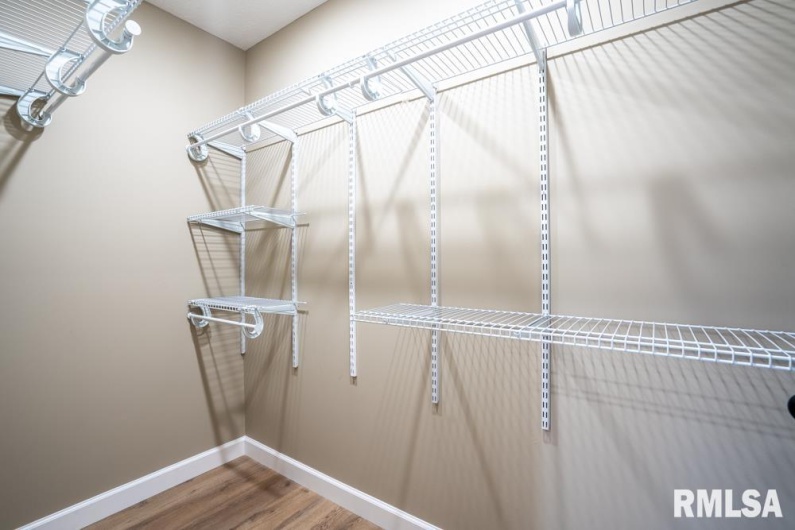 1801 ADAMS Street, Herrin, Illinois 62948, 3 Bedrooms Bedrooms, 0 ,2 BathroomsBathrooms,Residential,For Sale,ADAMS,0,RMAPA1263559