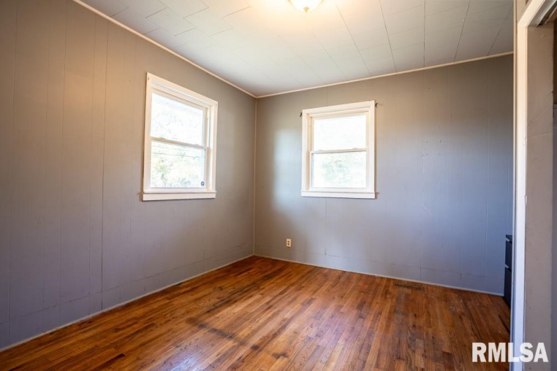 1500 13TH Street, Herrin, Illinois 62948, 3 Bedrooms Bedrooms, 0 ,2 BathroomsBathrooms,Residential,For Sale,13TH,0,RMAPA1263561