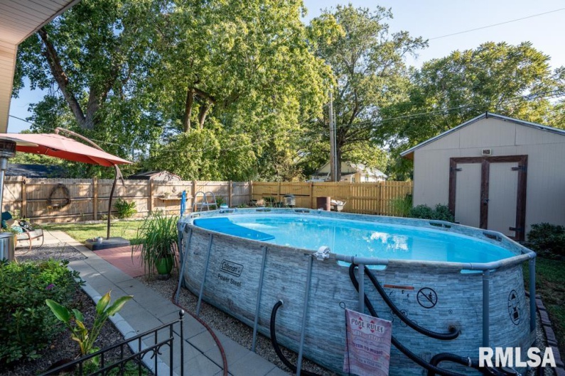 516 8TH Street, Herrin, Illinois 62948, 3 Bedrooms Bedrooms, 0 ,2 BathroomsBathrooms,Residential,For Sale,8TH,0,RMAPA1263566