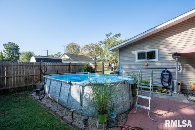 516 8TH Street, Herrin, Illinois 62948, 3 Bedrooms Bedrooms, 0 ,2 BathroomsBathrooms,Residential,For Sale,8TH,0,RMAPA1263566