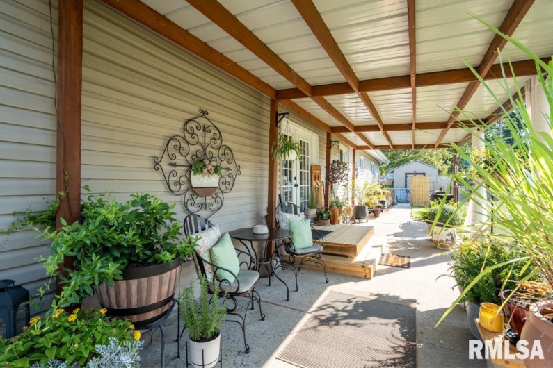 516 8TH Street, Herrin, Illinois 62948, 3 Bedrooms Bedrooms, 0 ,2 BathroomsBathrooms,Residential,For Sale,8TH,0,RMAPA1263566