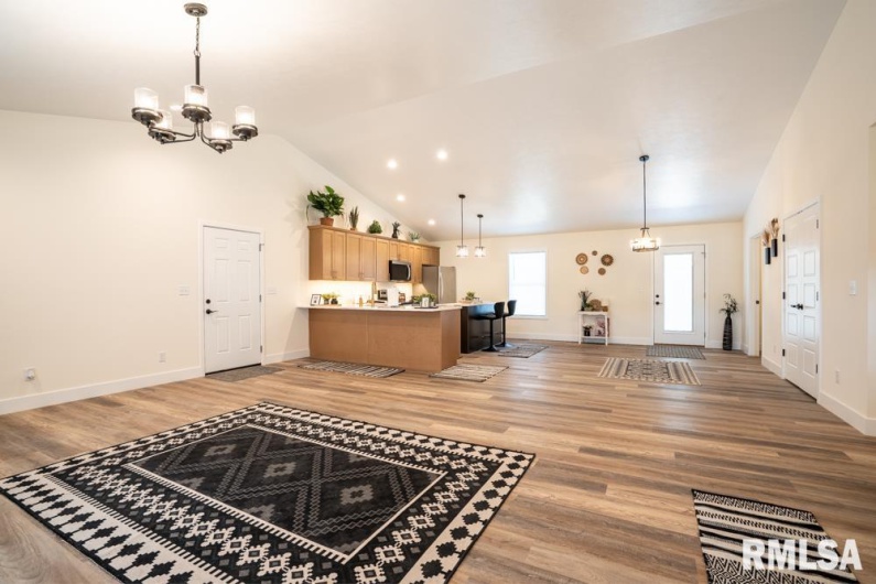 659 COPPER CREEK Lane, Herrin, Illinois 62948, 3 Bedrooms Bedrooms, 0 ,2 BathroomsBathrooms,Residential,For Sale,COPPER CREEK,0,RMAPA1263568