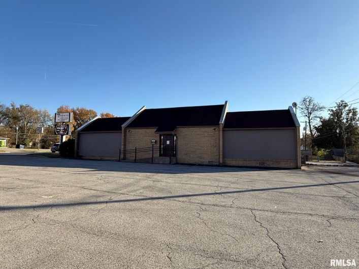 905 PARK Street, Herrin, Illinois 62948, 0 , 0 ,0,Commercial Sale,For Sale,PARK,0,RMAPA1263574