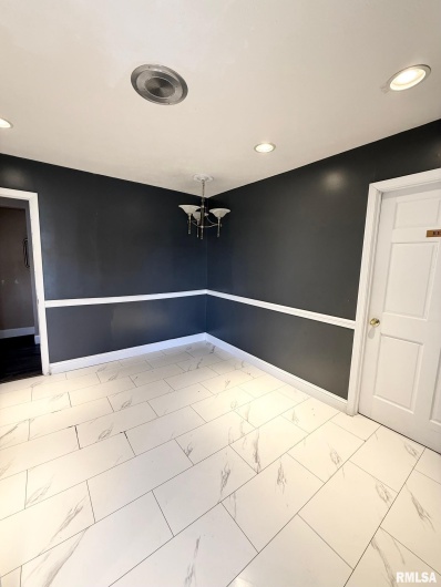 905 PARK Street, Herrin, Illinois 62948, 0 , 0 ,0,Commercial Sale,For Sale,PARK,0,RMAPA1263574