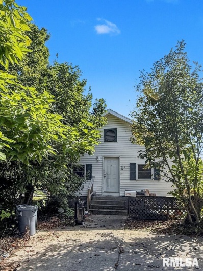 319/321 COLLEGE Street, Carbondale, Illinois 62901, 0 , 0 ,0,Residential Income,For Sale,COLLEGE,0,RMAPA1263586