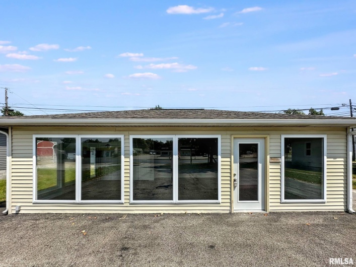 1112 PARK Avenue, Herrin, Illinois 62948, 0 , 0 ,0,Commercial Sale,For Sale,PARK,0,RMAPA1263587