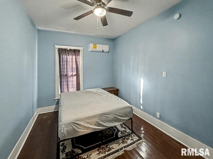 901 22ND Street, Herrin, Illinois 62948, 2 Bedrooms Bedrooms, 0 ,2 BathroomsBathrooms,Residential,For Sale,22ND,0,RMAPA1263584