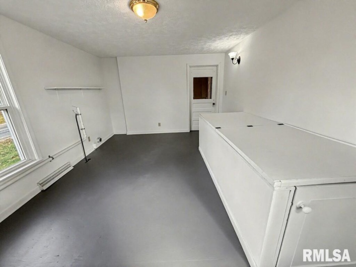 501 7TH Street, Herrin, Illinois 62948, 3 Bedrooms Bedrooms, 0 ,1 BathroomBathrooms,Residential,For Sale,7TH,0,RMAPA1263595