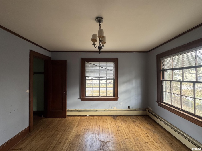 103 22ND Street, Murphysboro, Illinois 62966, 4 Bedrooms Bedrooms, 0 ,1 BathroomBathrooms,Residential,For Sale,22ND,0,RMAPA1263630