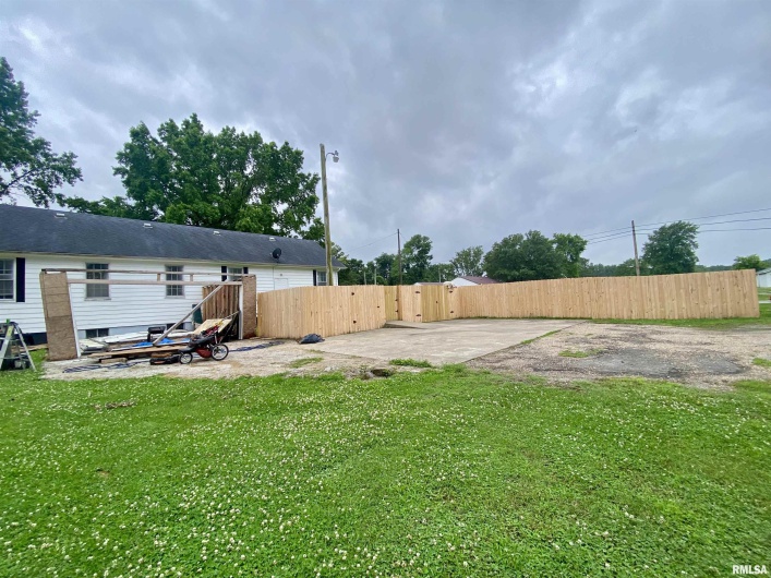 306 WASHINGTON Street, Gorham, Illinois 62940, 2 Bedrooms Bedrooms, 0 ,1 BathroomBathrooms,Residential,For Sale,WASHINGTON,0,RMAPA1263623