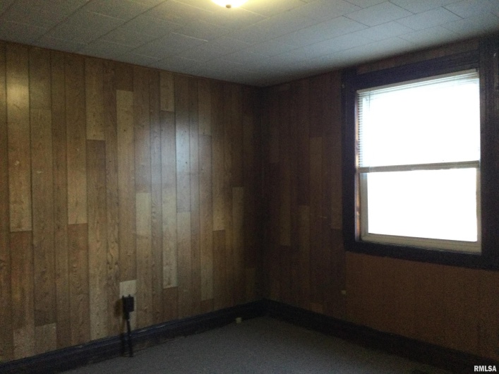 201 COURT Street, Anna, Illinois 62906, 2 Bedrooms Bedrooms, 0 ,1 BathroomBathrooms,Residential,For Sale,COURT,0,RMAPA1263701