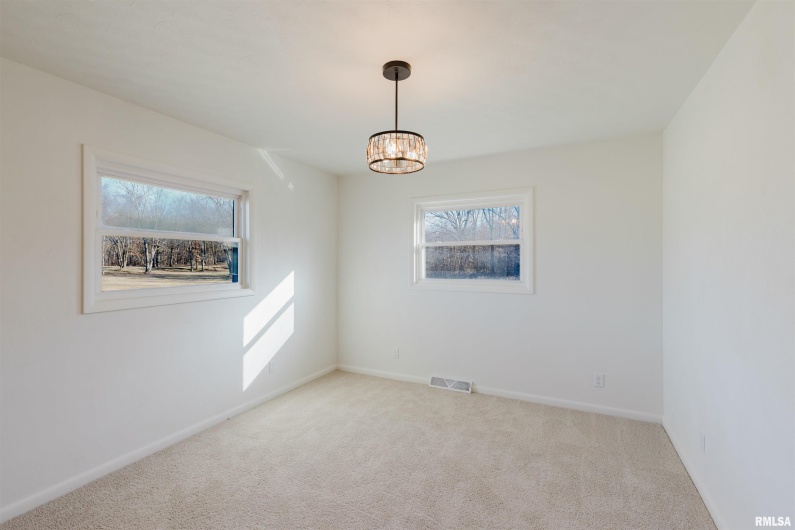 17666 Highway 37 Route, West Frankfort, Illinois 62896, 3 Bedrooms Bedrooms, 0 ,2 BathroomsBathrooms,Residential,For Sale,Highway 37,0,RMAPA1263704