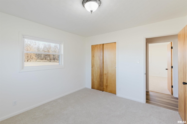 17666 Highway 37 Route, West Frankfort, Illinois 62896, 3 Bedrooms Bedrooms, 0 ,2 BathroomsBathrooms,Residential,For Sale,Highway 37,0,RMAPA1263704