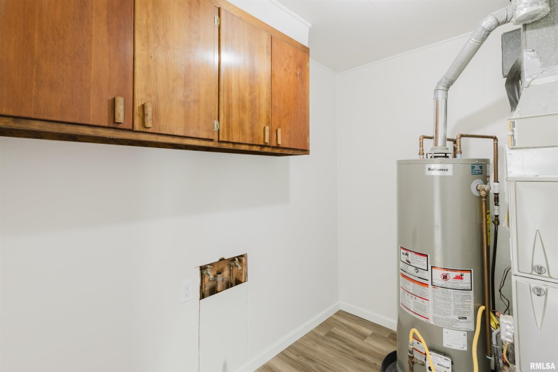 17666 Highway 37 Route, West Frankfort, Illinois 62896, 3 Bedrooms Bedrooms, 0 ,2 BathroomsBathrooms,Residential,For Sale,Highway 37,0,RMAPA1263704