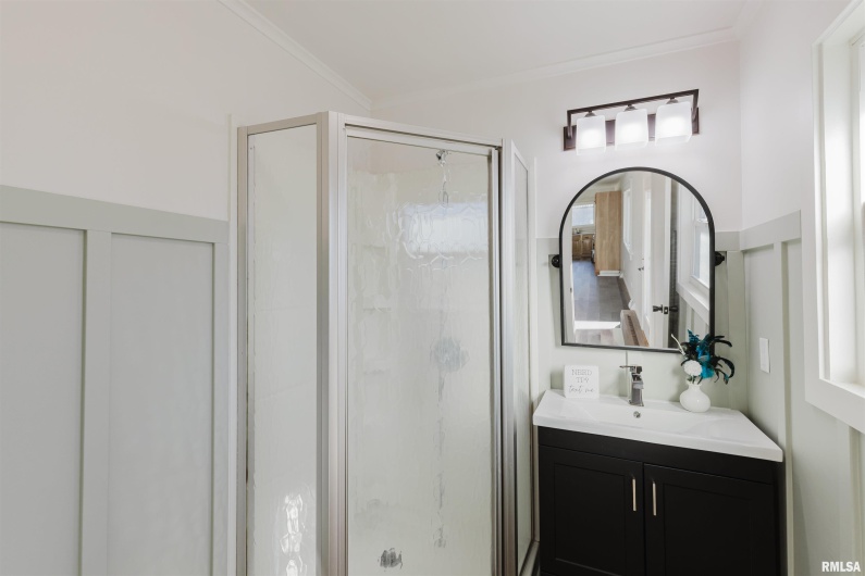 17666 Highway 37 Route, West Frankfort, Illinois 62896, 3 Bedrooms Bedrooms, 0 ,2 BathroomsBathrooms,Residential,For Sale,Highway 37,0,RMAPA1263704