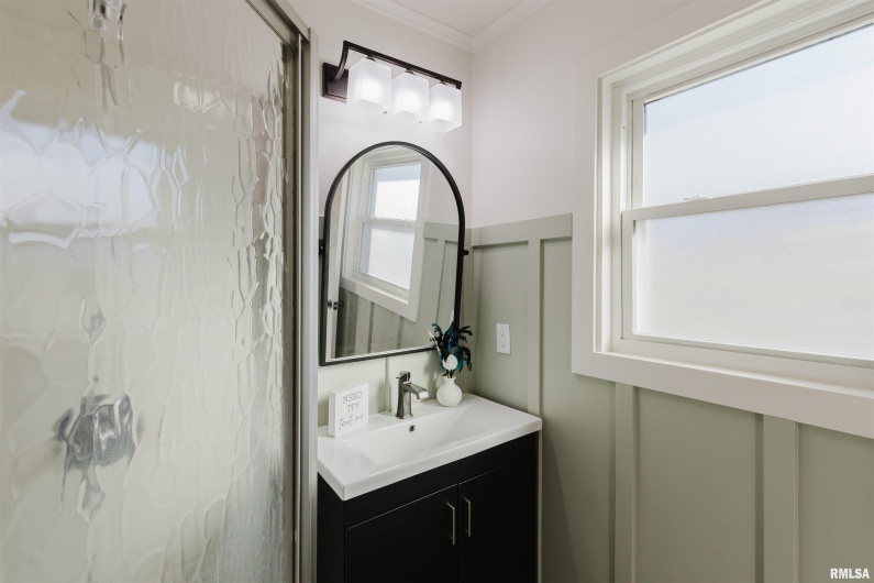 17666 Highway 37 Route, West Frankfort, Illinois 62896, 3 Bedrooms Bedrooms, 0 ,2 BathroomsBathrooms,Residential,For Sale,Highway 37,0,RMAPA1263704