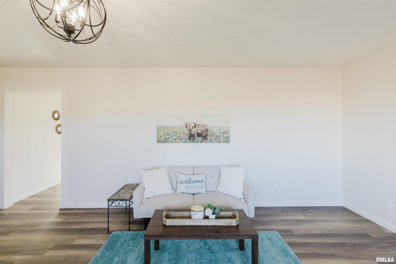 17666 Highway 37 Route, West Frankfort, Illinois 62896, 3 Bedrooms Bedrooms, 0 ,2 BathroomsBathrooms,Residential,For Sale,Highway 37,0,RMAPA1263704