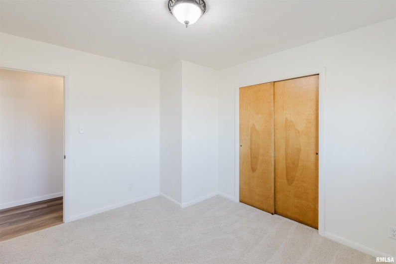 17666 Highway 37 Route, West Frankfort, Illinois 62896, 3 Bedrooms Bedrooms, 0 ,2 BathroomsBathrooms,Residential,For Sale,Highway 37,0,RMAPA1263704