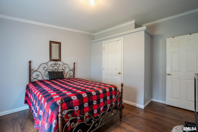 12451 Dahmer Way, Carterville, Illinois 62918, 5 Bedrooms Bedrooms, 0 ,3 BathroomsBathrooms,Residential,For Sale,Dahmer,0,RMAPA1263732