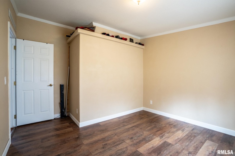 12451 Dahmer Way, Carterville, Illinois 62918, 5 Bedrooms Bedrooms, 0 ,3 BathroomsBathrooms,Residential,For Sale,Dahmer,0,RMAPA1263732