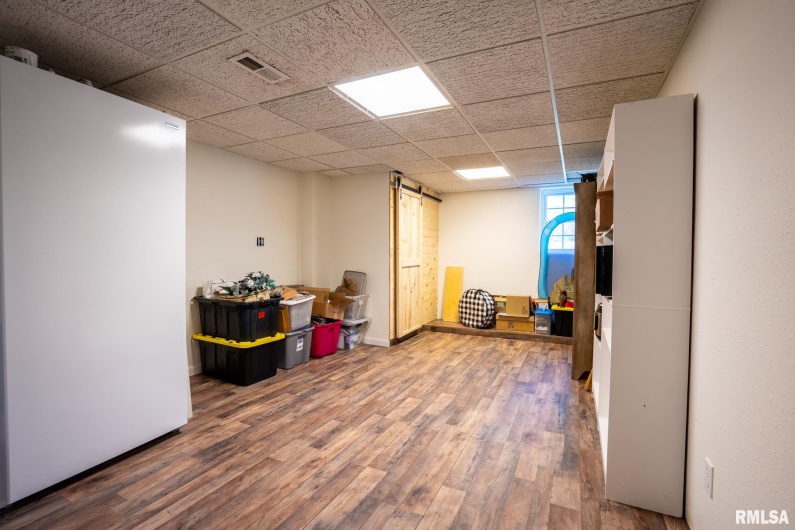 12451 Dahmer Way, Carterville, Illinois 62918, 5 Bedrooms Bedrooms, 0 ,3 BathroomsBathrooms,Residential,For Sale,Dahmer,0,RMAPA1263732