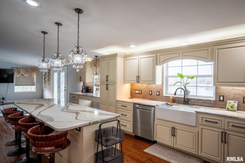 12451 Dahmer Way, Carterville, Illinois 62918, 5 Bedrooms Bedrooms, 0 ,3 BathroomsBathrooms,Residential,For Sale,Dahmer,0,RMAPA1263732