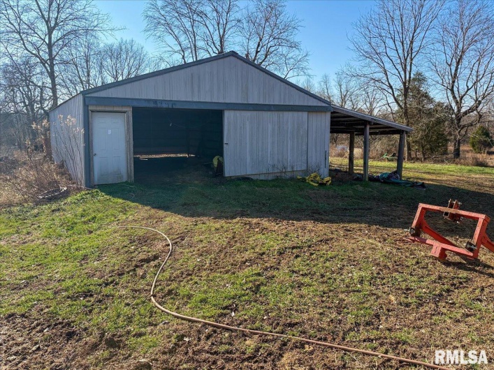 24 Fox Trott Lane, Golconda, Illinois 62938, 3 Bedrooms Bedrooms, 0 ,2 BathroomsBathrooms,Residential,For Sale,Fox Trott,0,RMAPA1263733