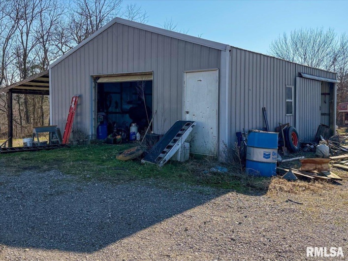 24 Fox Trott Lane, Golconda, Illinois 62938, 3 Bedrooms Bedrooms, 0 ,2 BathroomsBathrooms,Residential,For Sale,Fox Trott,0,RMAPA1263733