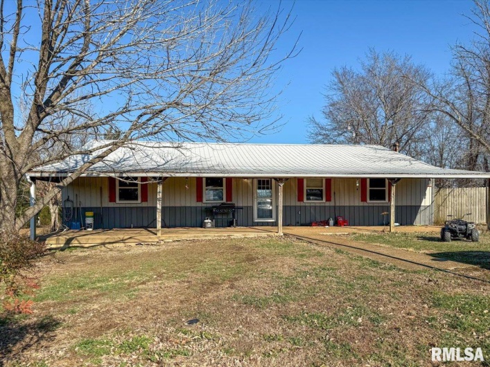 24 Fox Trott Lane, Golconda, Illinois 62938, 3 Bedrooms Bedrooms, 0 ,2 BathroomsBathrooms,Residential,For Sale,Fox Trott,0,RMAPA1263733