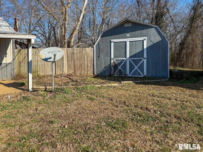 24 Fox Trott Lane, Golconda, Illinois 62938, 3 Bedrooms Bedrooms, 0 ,2 BathroomsBathrooms,Residential,For Sale,Fox Trott,0,RMAPA1263733