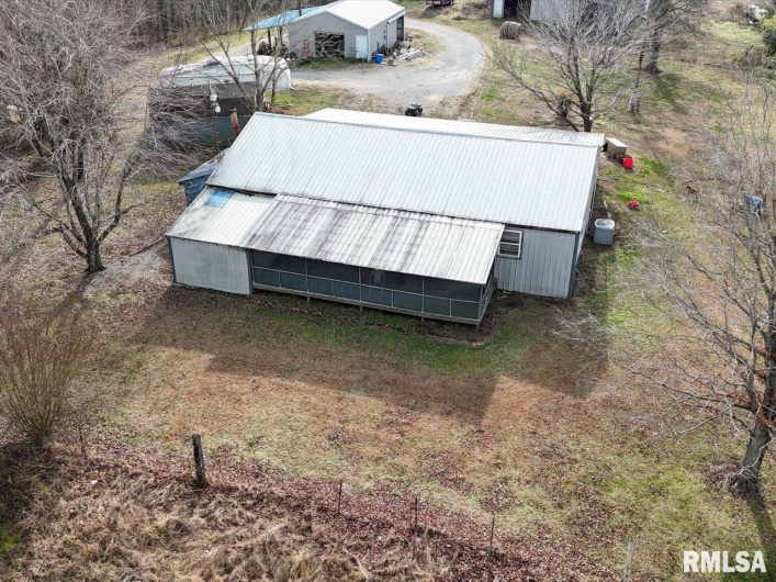 24 Fox Trott Lane, Golconda, Illinois 62938, 3 Bedrooms Bedrooms, 0 ,2 BathroomsBathrooms,Residential,For Sale,Fox Trott,0,RMAPA1263733